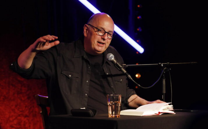 Bochumer Autor und Kabarettist Frank Goosen begeistert beim Zeltspektakel