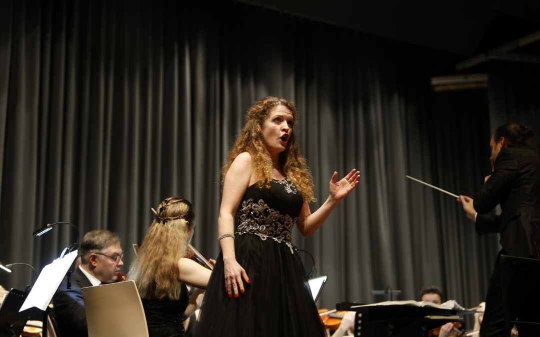 Mit den „Femmes fatales“ ins neue Jahr – SAP Sinfonieorchester in Walldorf