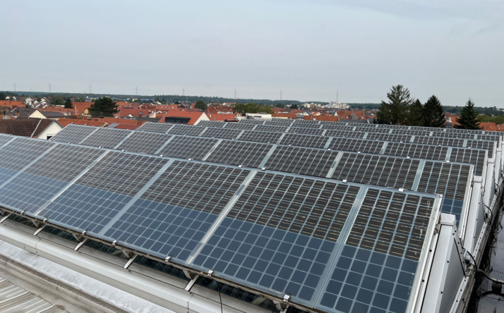 Stadt fördert Photovoltaik auf Parkplätzen