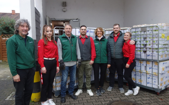 Tütenaktion der Firma Nahkauf für die Tafel Walldorf