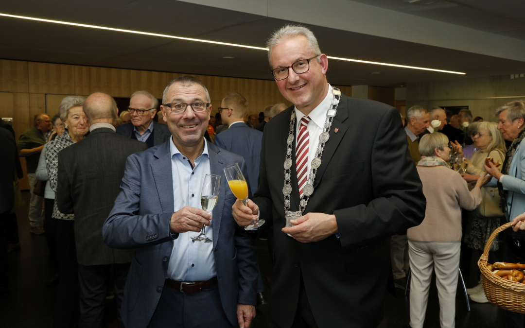 Gastredner Jörg Albrecht spricht beim Neujahrsempfang über Anpfiff ins Leben